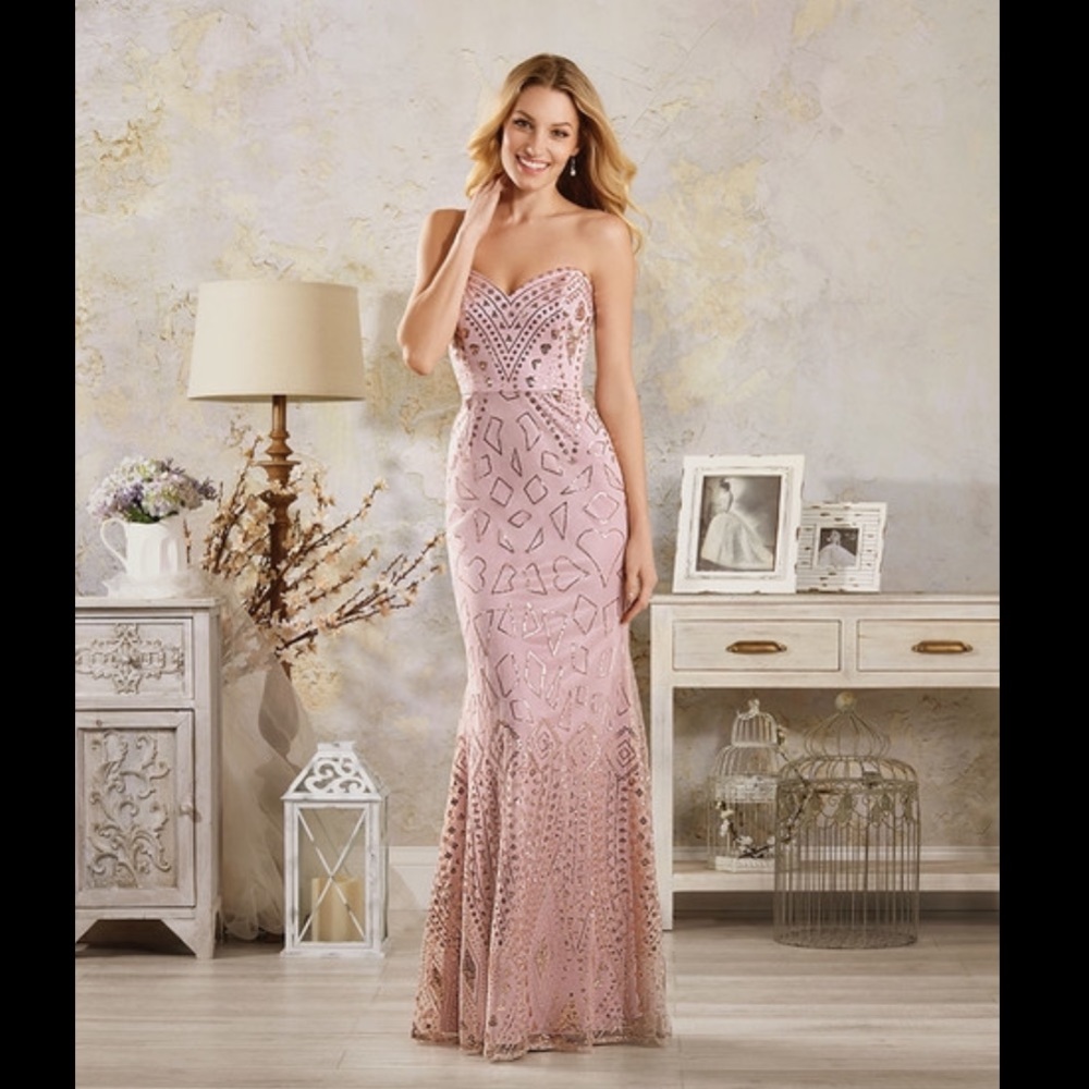 ALFRED ANGELO Modern Vintage Bridesmaid dress